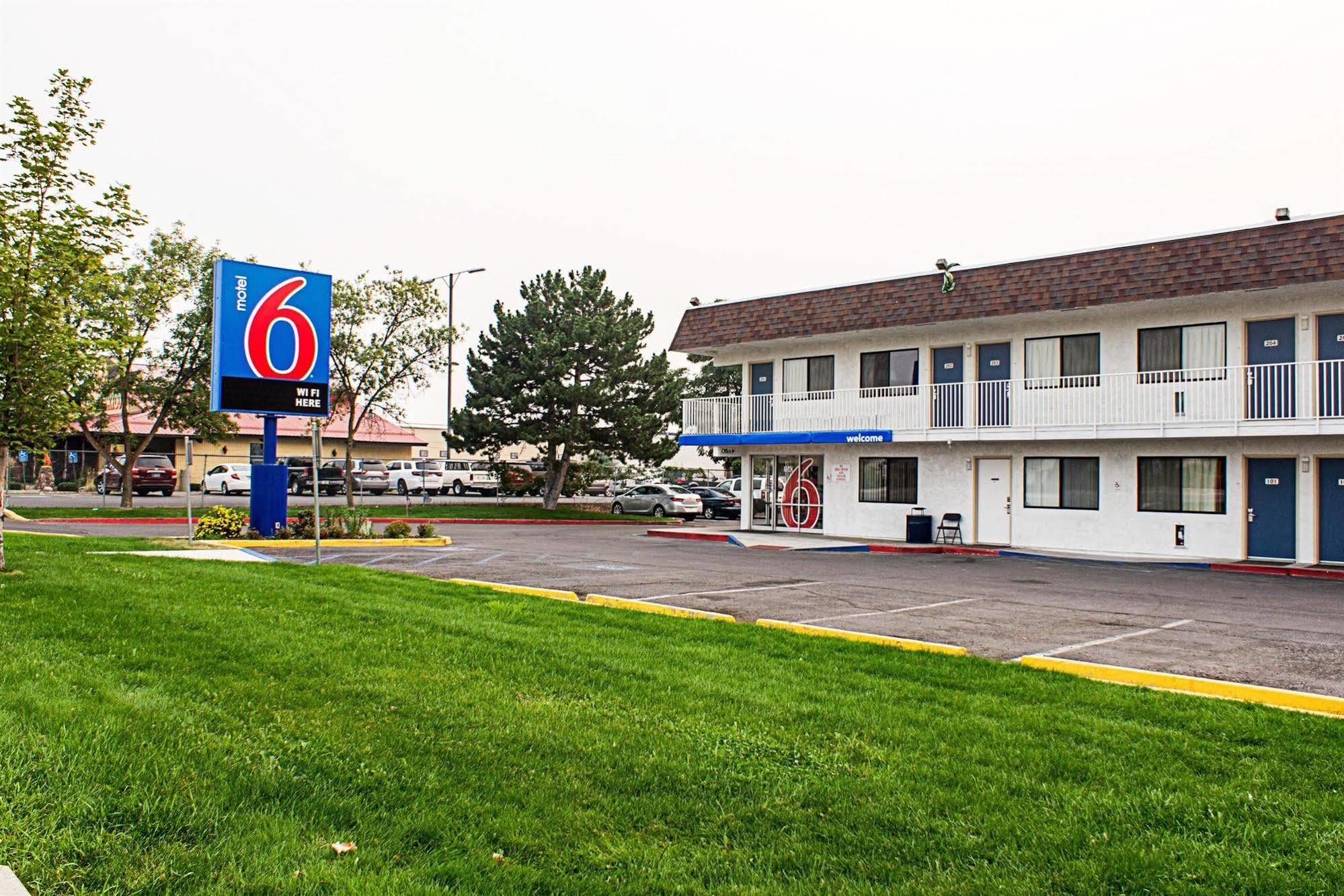 Motel 6-Kalispell, Mt Экстерьер фото