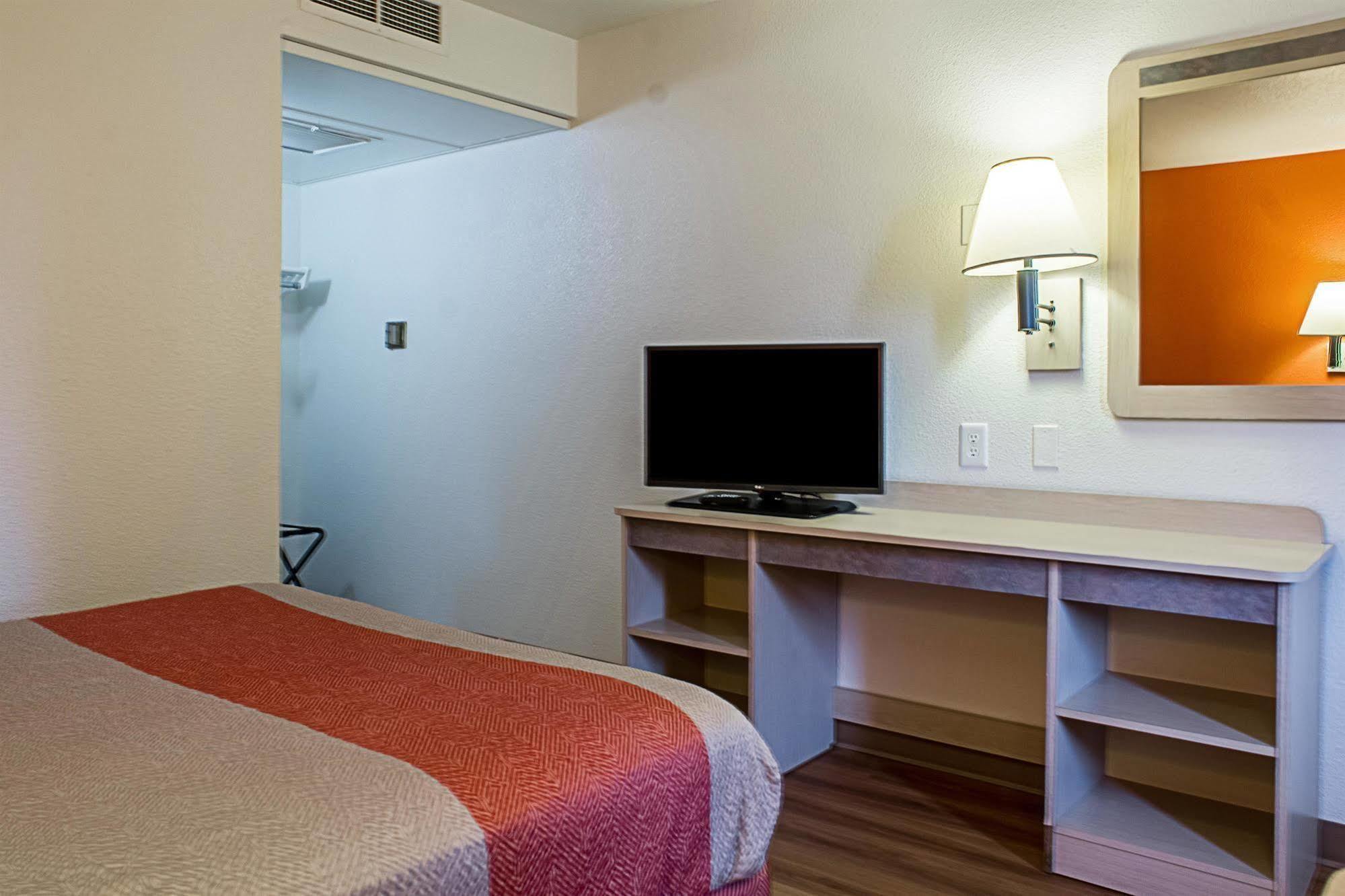 Motel 6-Kalispell, Mt Экстерьер фото